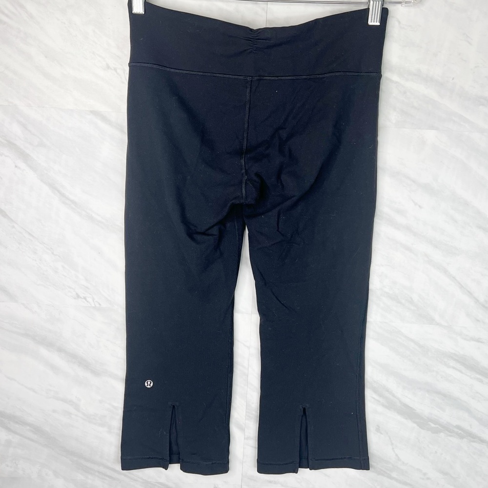 VTG Lululemon Crop Back Slit Pants 8